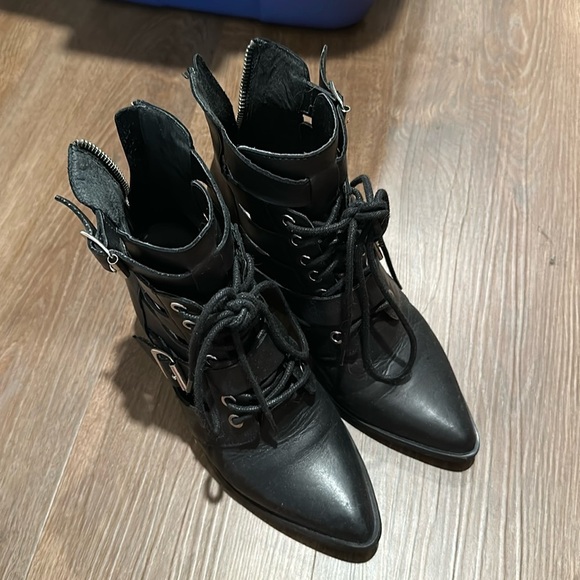 Steve Madden Real Leather Buckle Ankle Booties with Pointed Toe - Picture 1 of 3